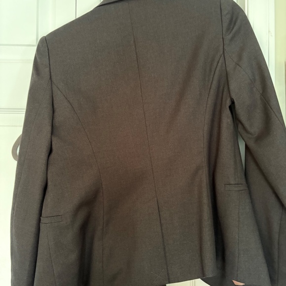 RW&Co grey suit set - Picture 7 of 8